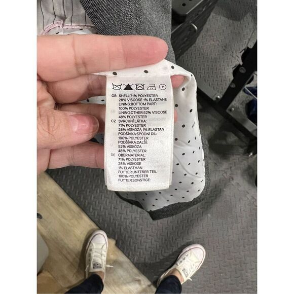 H&M Womens Gray Blazer Size 4 - Picture 14 of 16